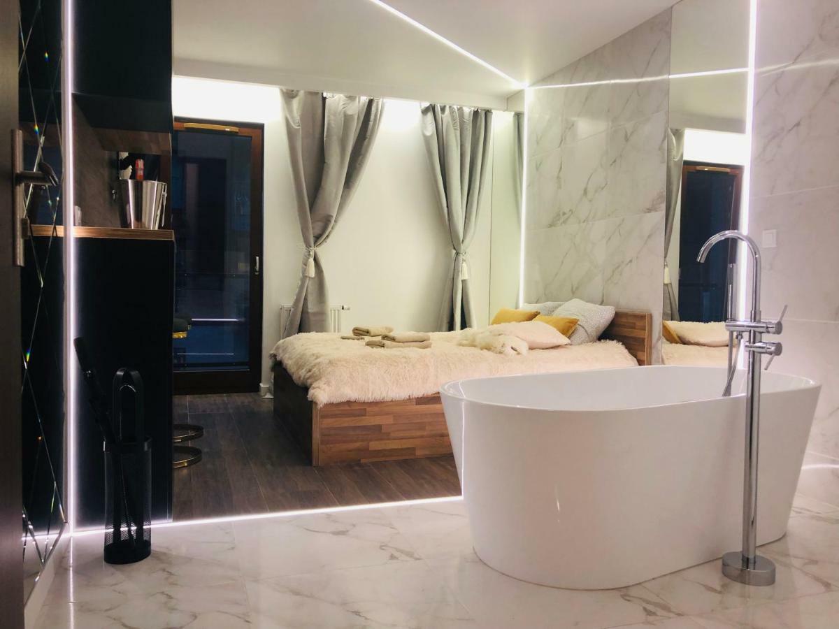 Yourapart Chmielna Park Exclusive Z Wanna Wolnostojaca Lub Jacuzzi Danzica Esterno foto