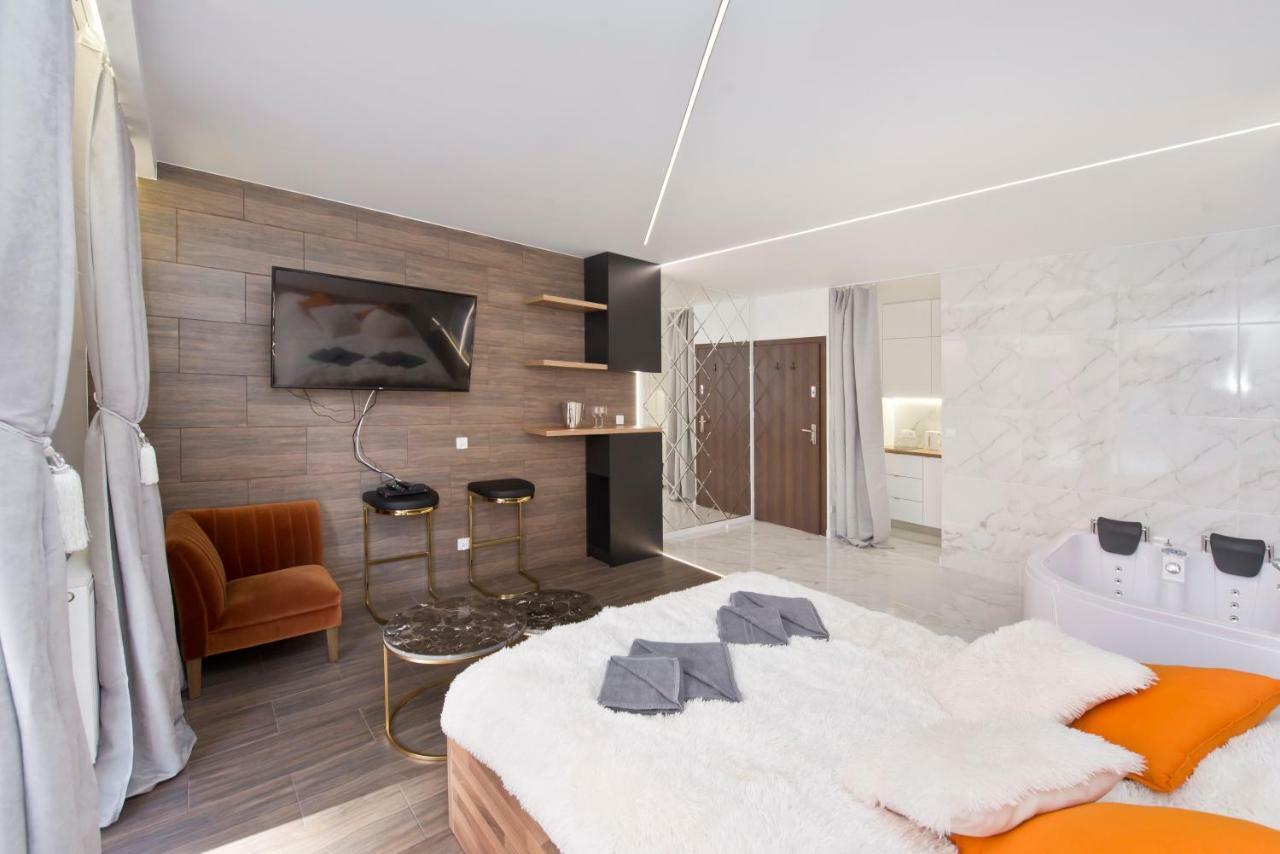 Yourapart Chmielna Park Exclusive Z Wanna Wolnostojaca Lub Jacuzzi Danzica Esterno foto